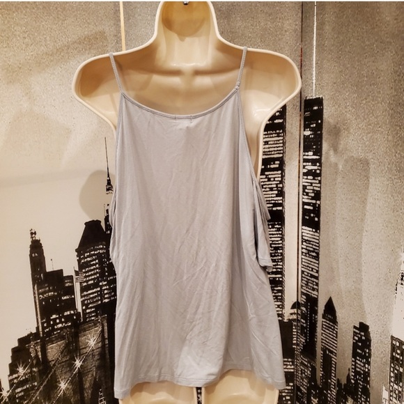 Garage new bleached sage size Large cold shoulder tee - Picture 2 of 4